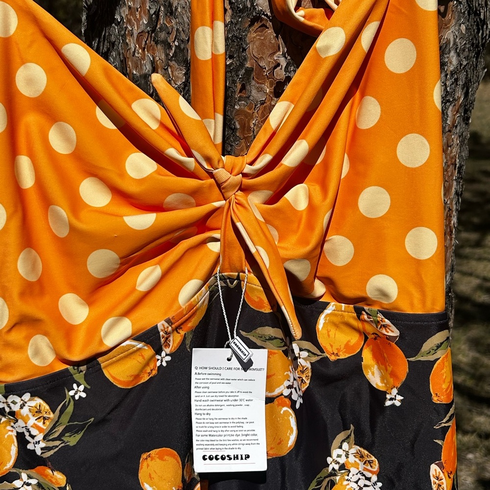 COCOSHIP plus sz 20 Polka & citrus print. 1 piece swim dress bathing suit. NWT - Picture 3 of 6